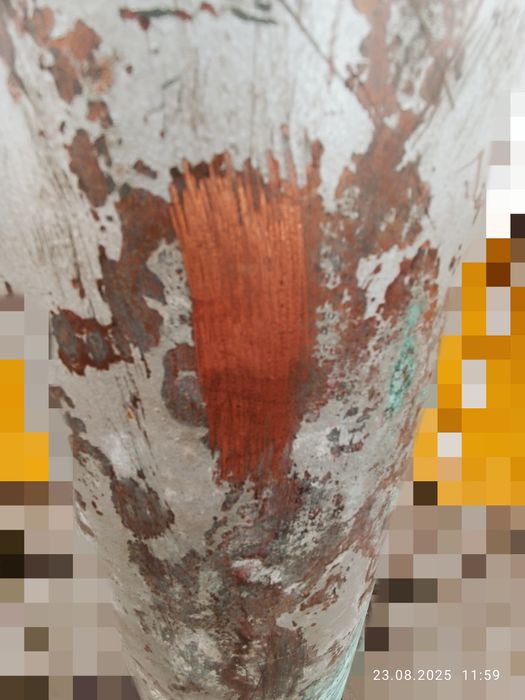 Труба мідна в хорошому стані.