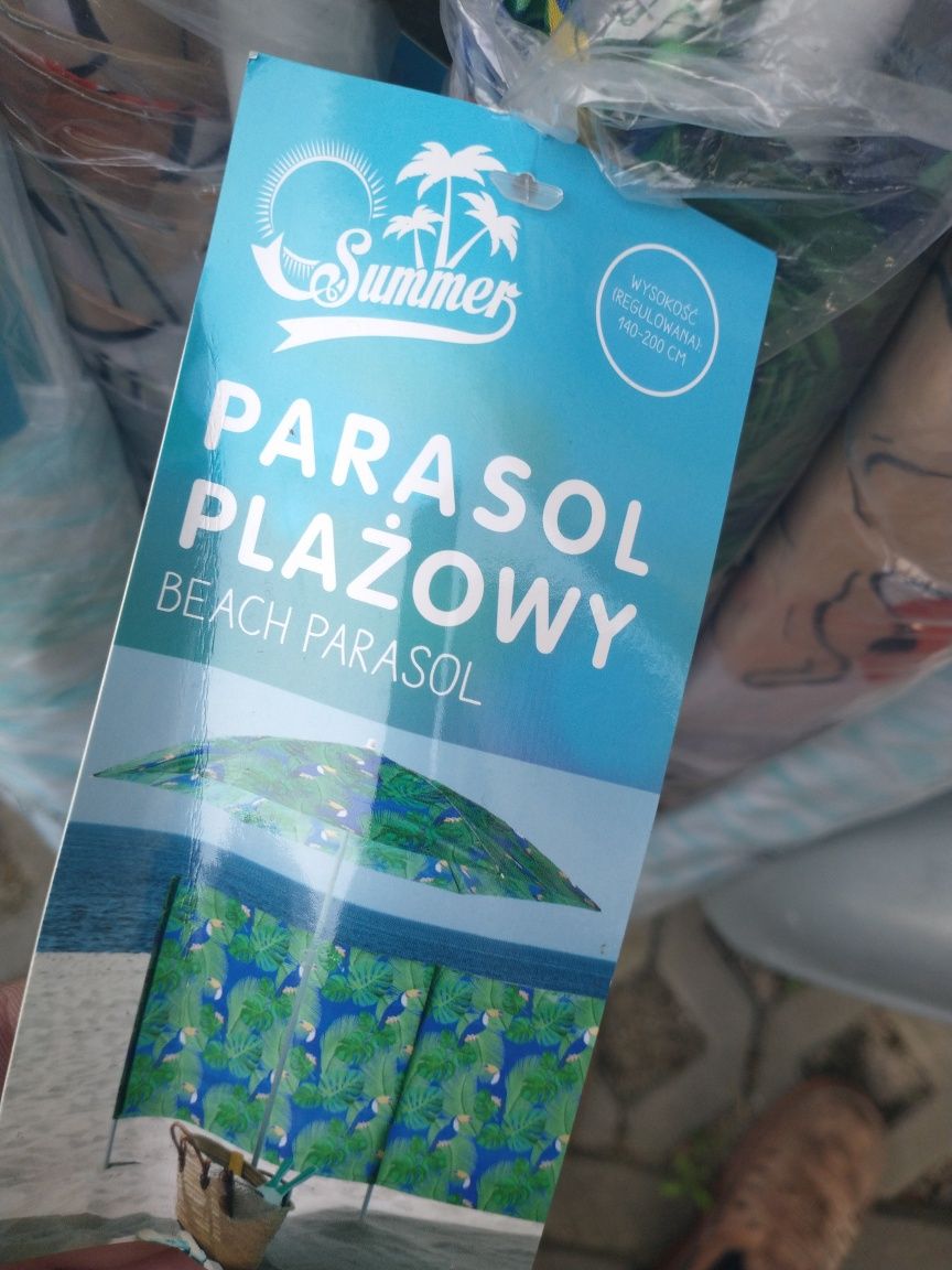 Nowy parasol plażowy