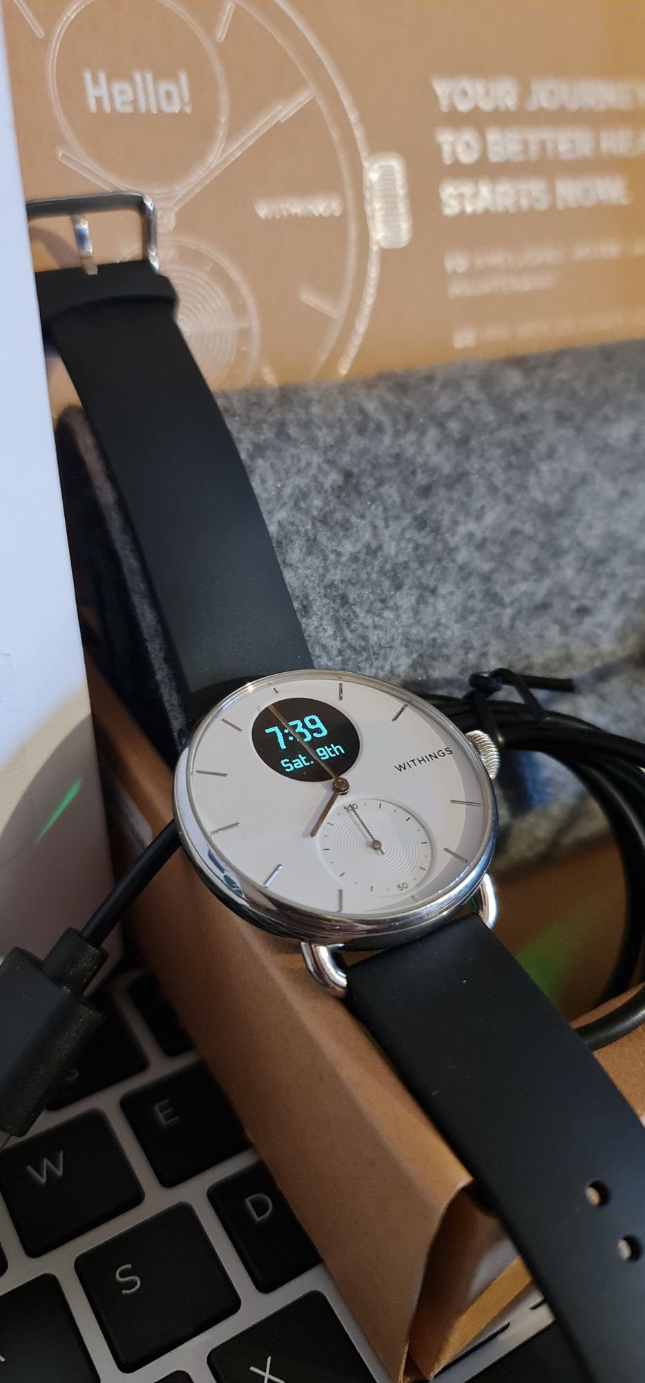 Zegarek smartwatch Withings ScanWatch 38mm z EKG Szafirowe szkło