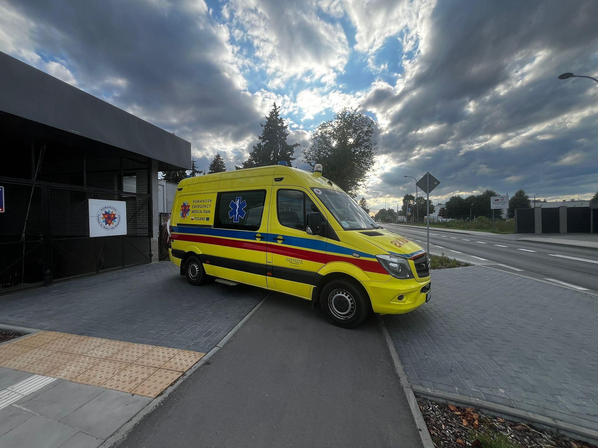 Mercedes Ambulans Karetka 2014 automat