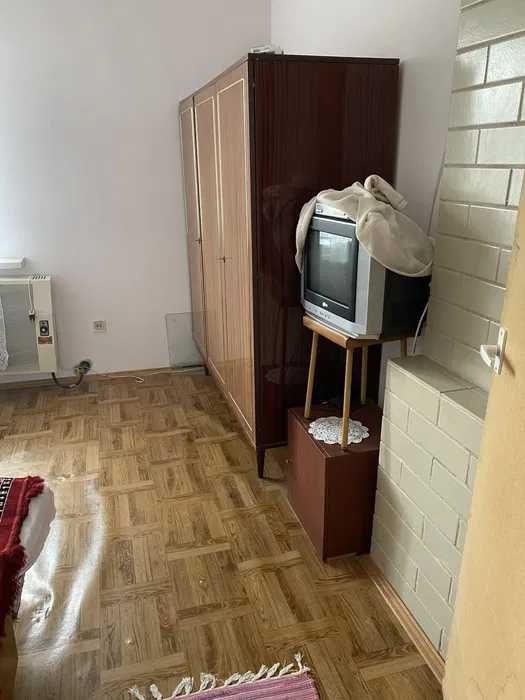 Продам дачу в смт. Гостомель СТ Ясна Поляна 8 соток