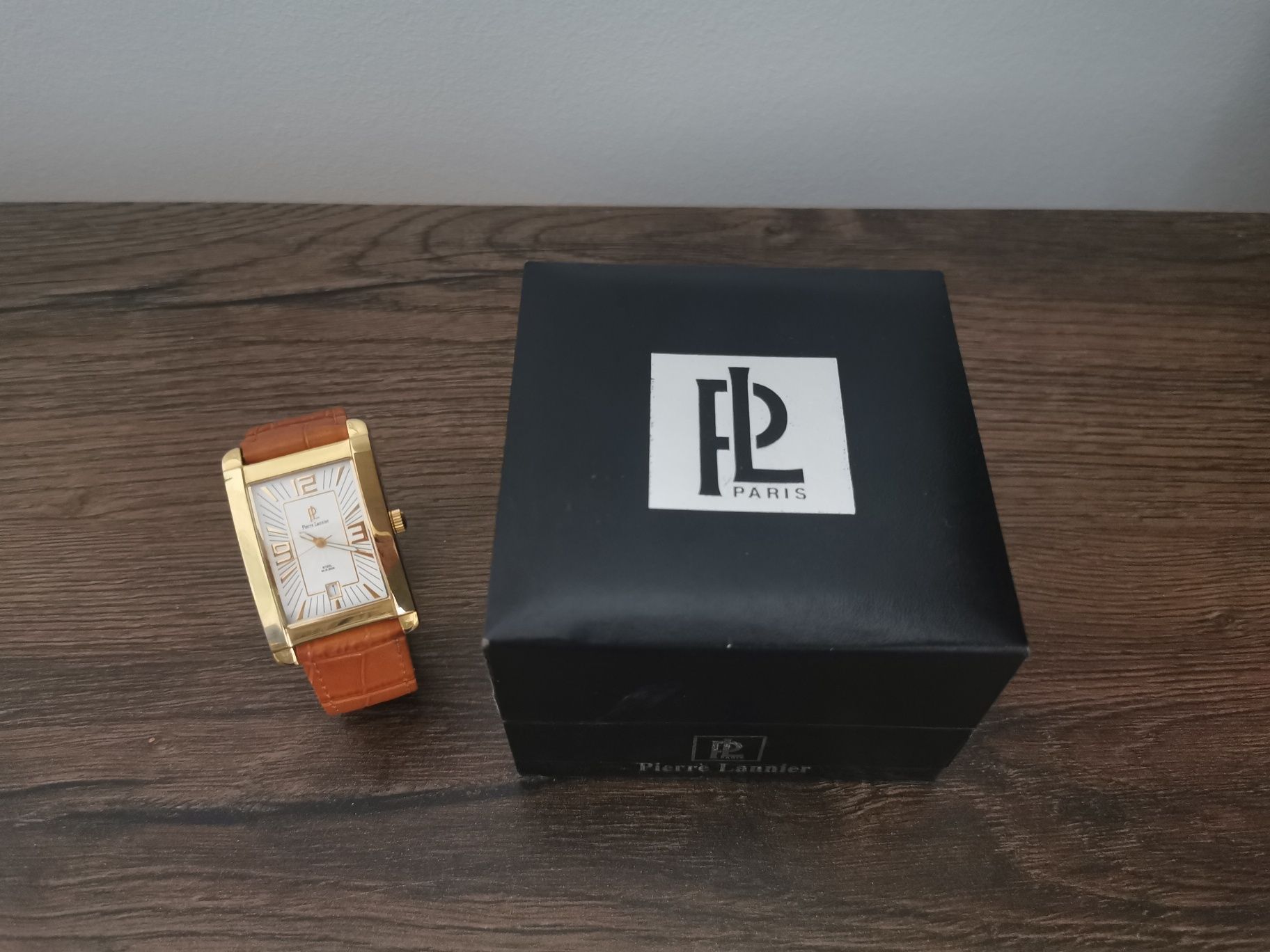 Elegancki zegarek męski Pierre Lannier pozłacany. Certina Casio Tissot