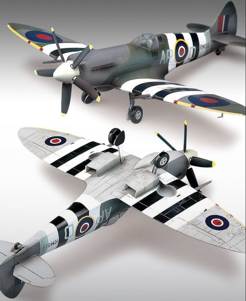 Academy 12274 samolot Spitfire MK XIV C model do sklejania 1/48