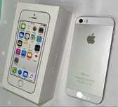 Iphone 5s 16GB Silver z nowo wymienioną baterią + gratisy