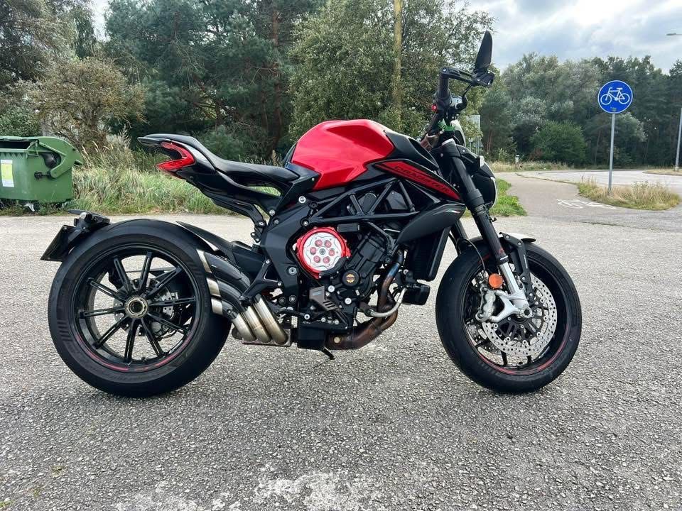 MV Agusta Dragster