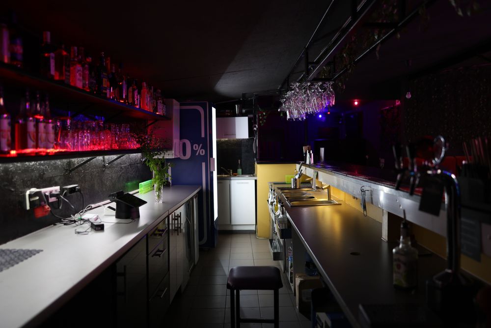 odstąpienie lokalu BAR NOCNY "NA JEDNEGO"