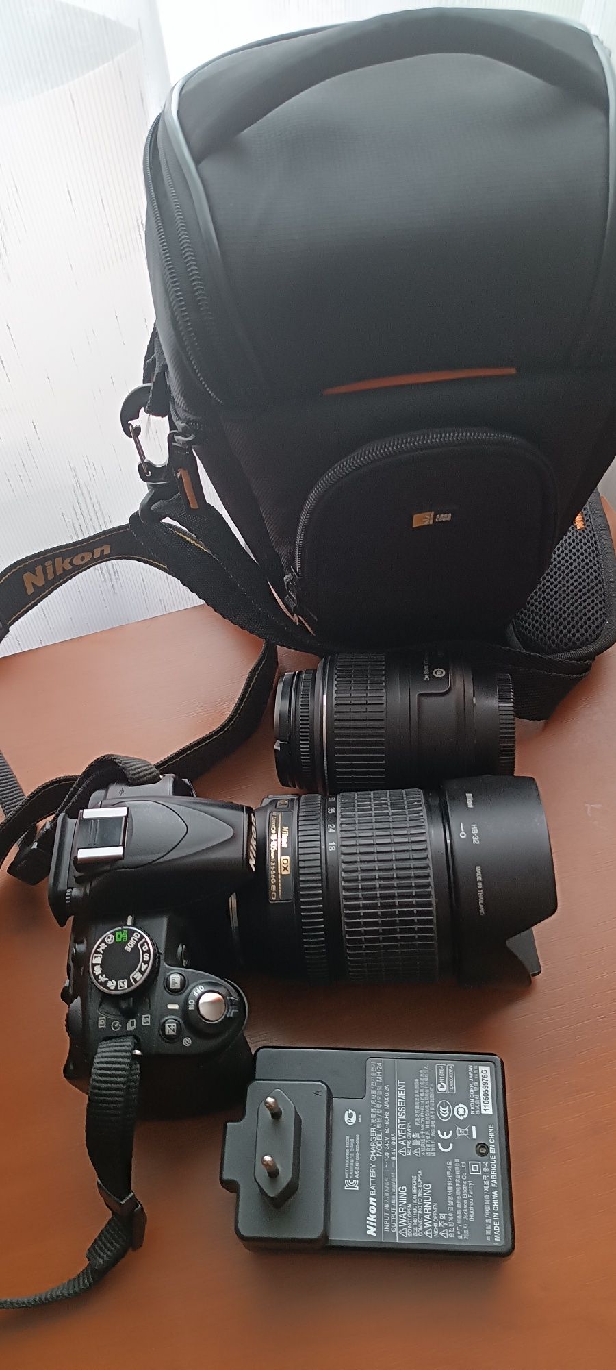 Продам фотоапарат Nikon D3100