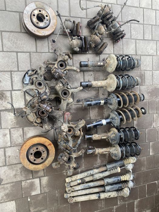 Стойки пружини Volkswagen Bora Skoda Golf4 Гольф4 Бора Шкода  Октавія