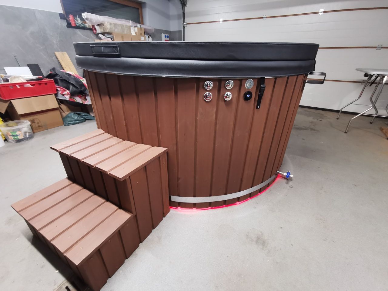 Balia ogrodowa Bania Jacuzzi