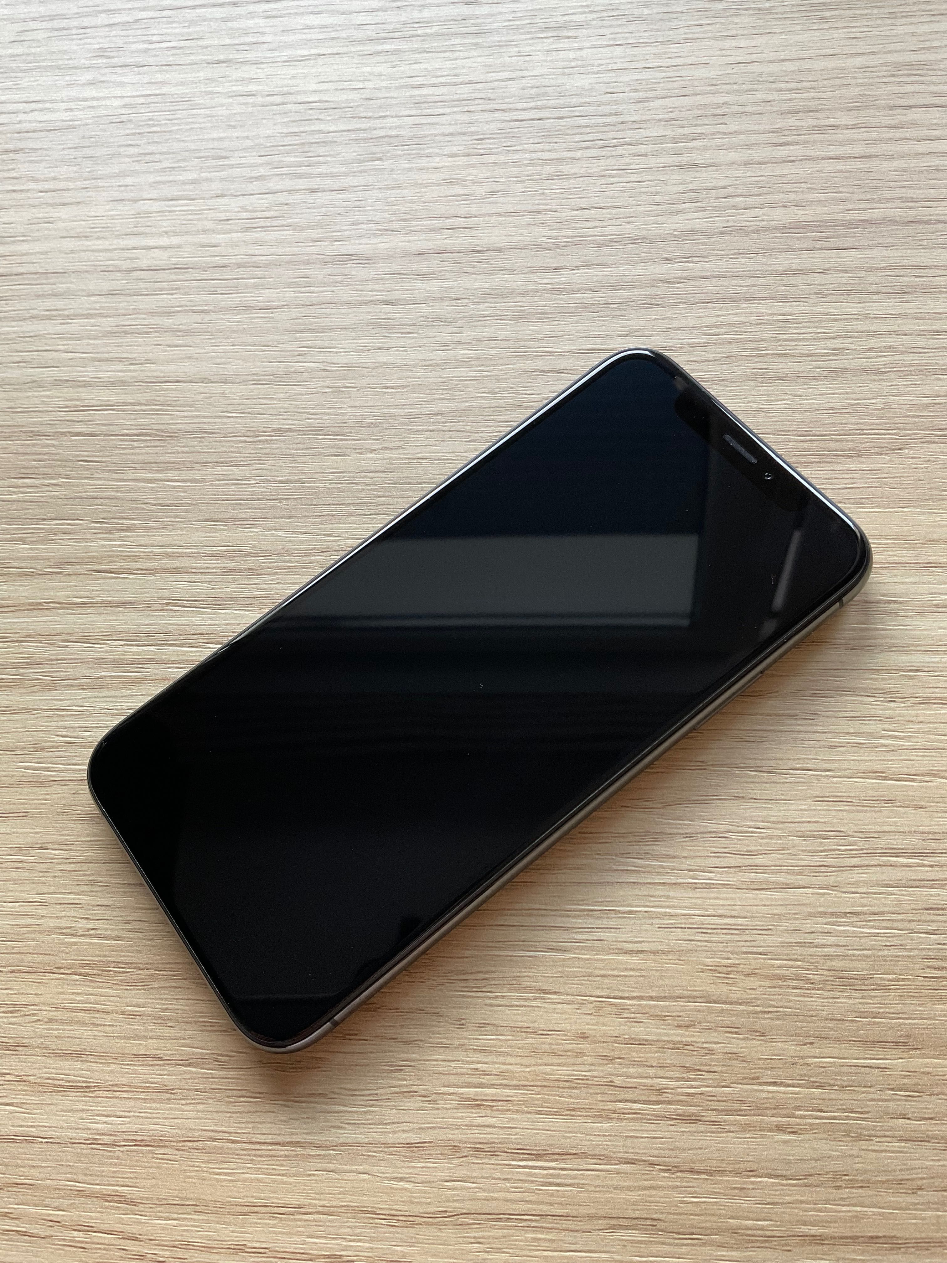 Apple iPhone XS 64gb space gray