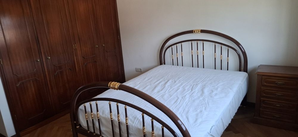 Quartos para arrendar em Pedroso - só senhoras