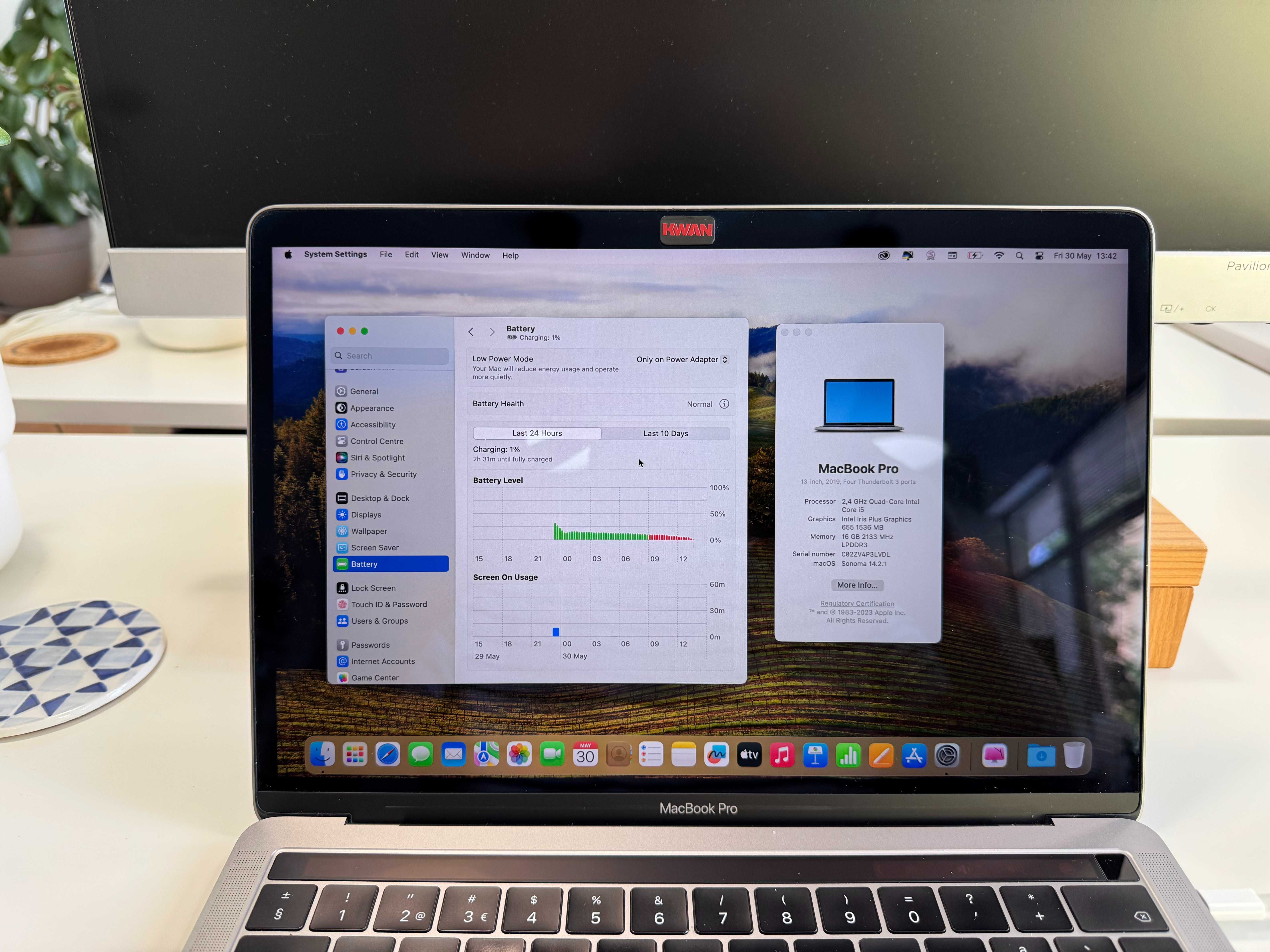 MacBook Pro 13” (2019) 2,4GHz i5 | 16GB RAM | 500GB
