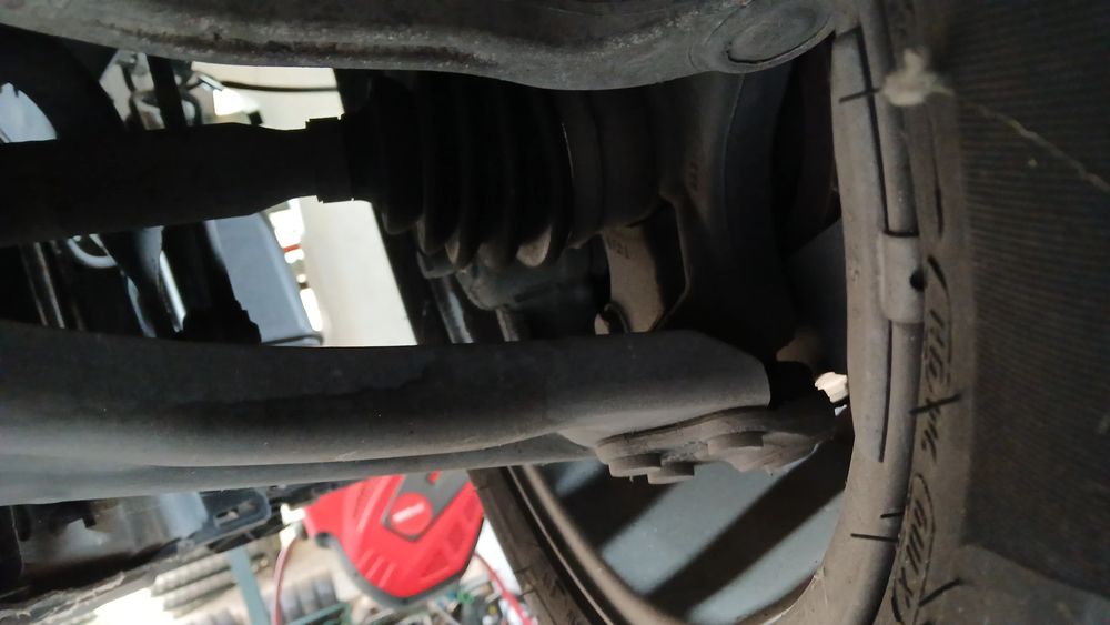 Manga de eixo frente direita RENAULT Megane IV Grandtour (K9A/M_)