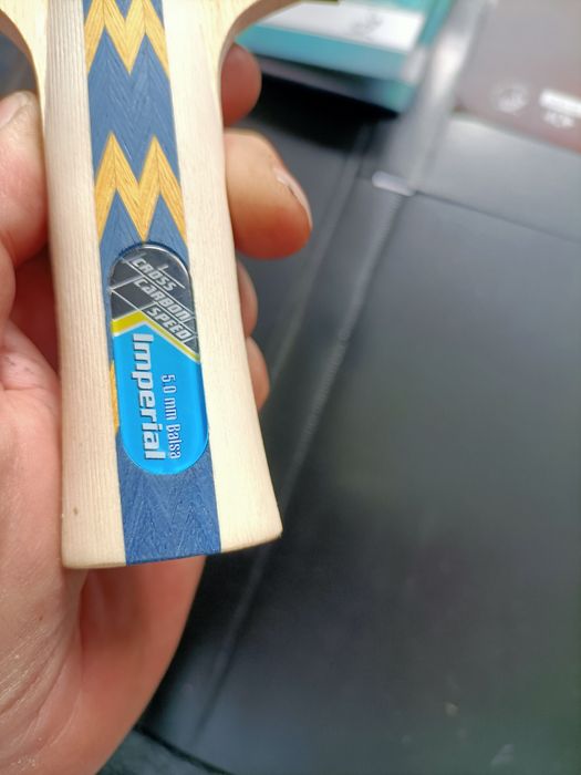 Niemiecka rakietka do tenisa stołowego marki Imperial Balsa