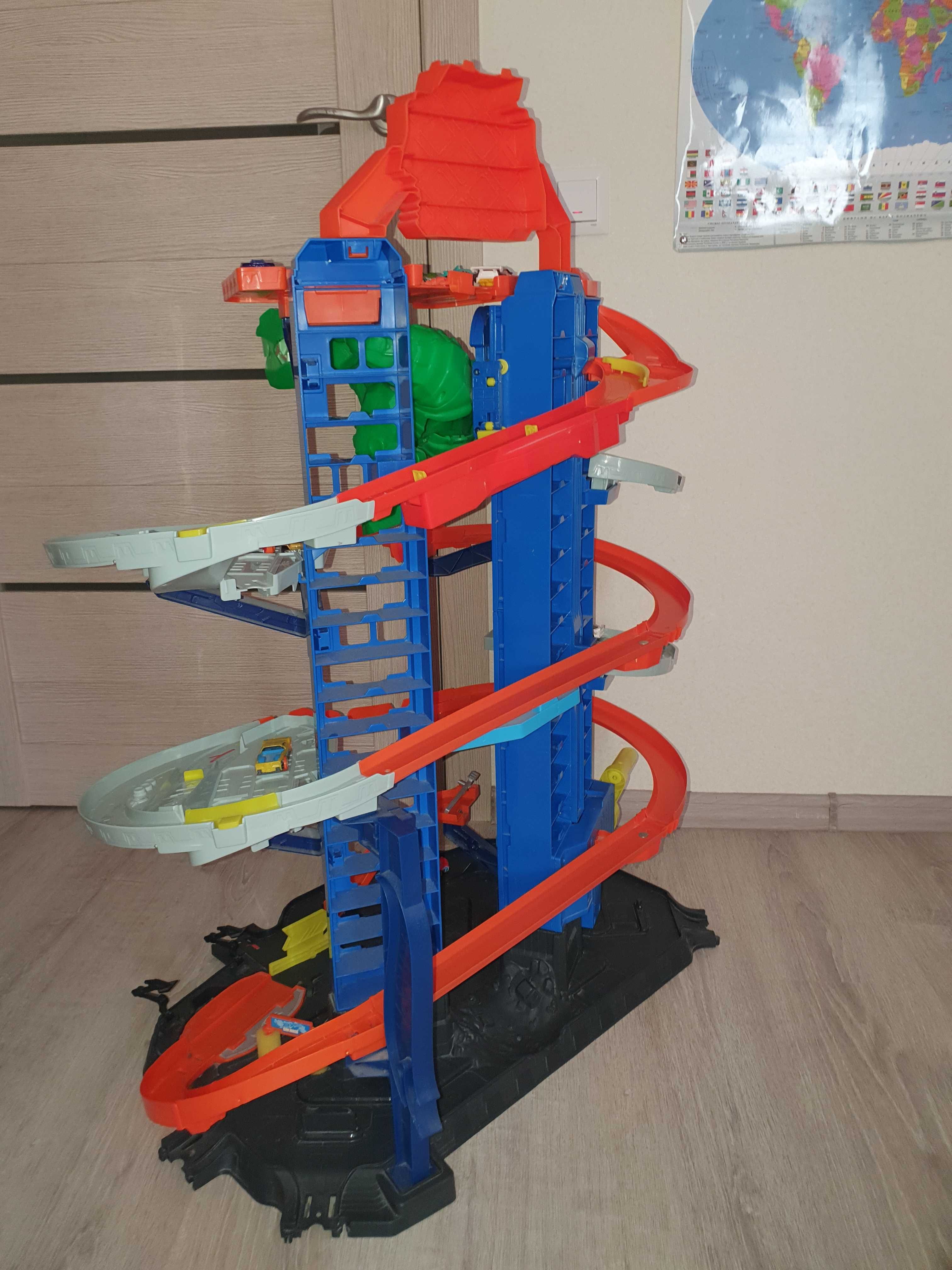 Легендарный гараж Hot Wheels T-Rex Mattel з динозавром