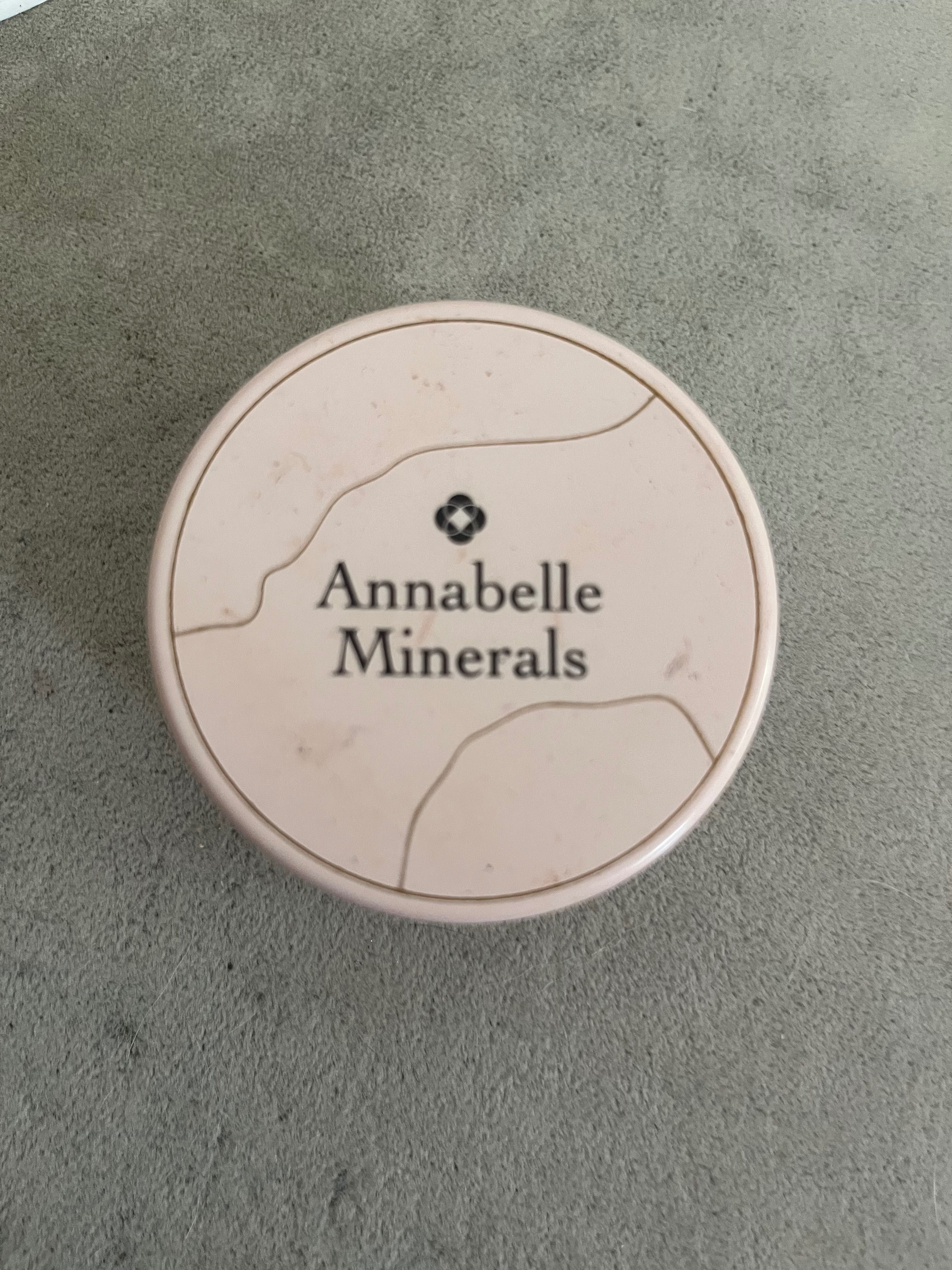 Super puder anabelle minerals