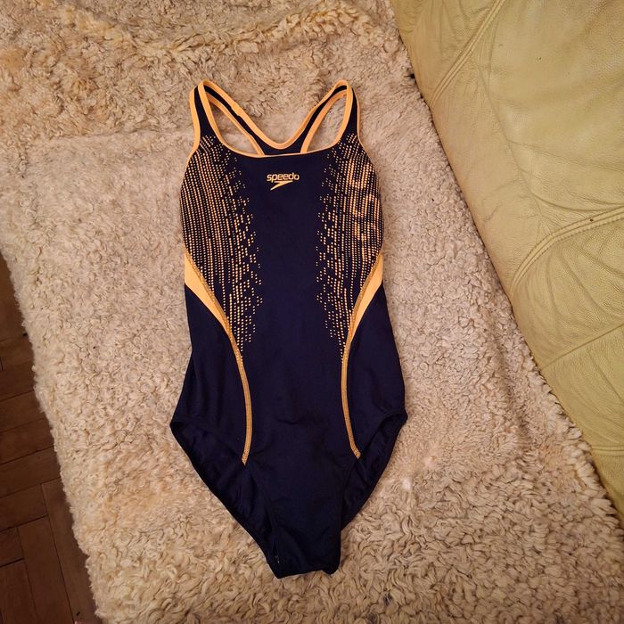 Продам купальник Speedo оригінал