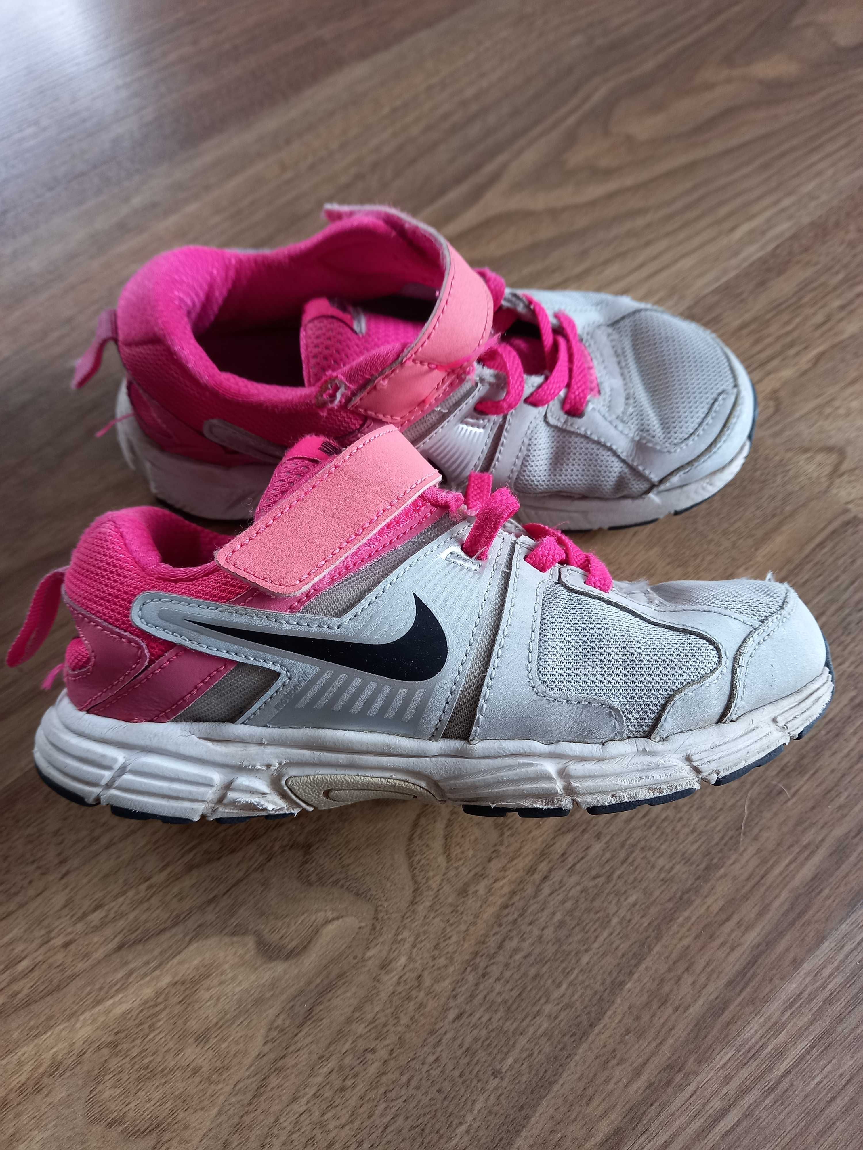 NIKE 31 dziewczęce wkładka 19 cm buty