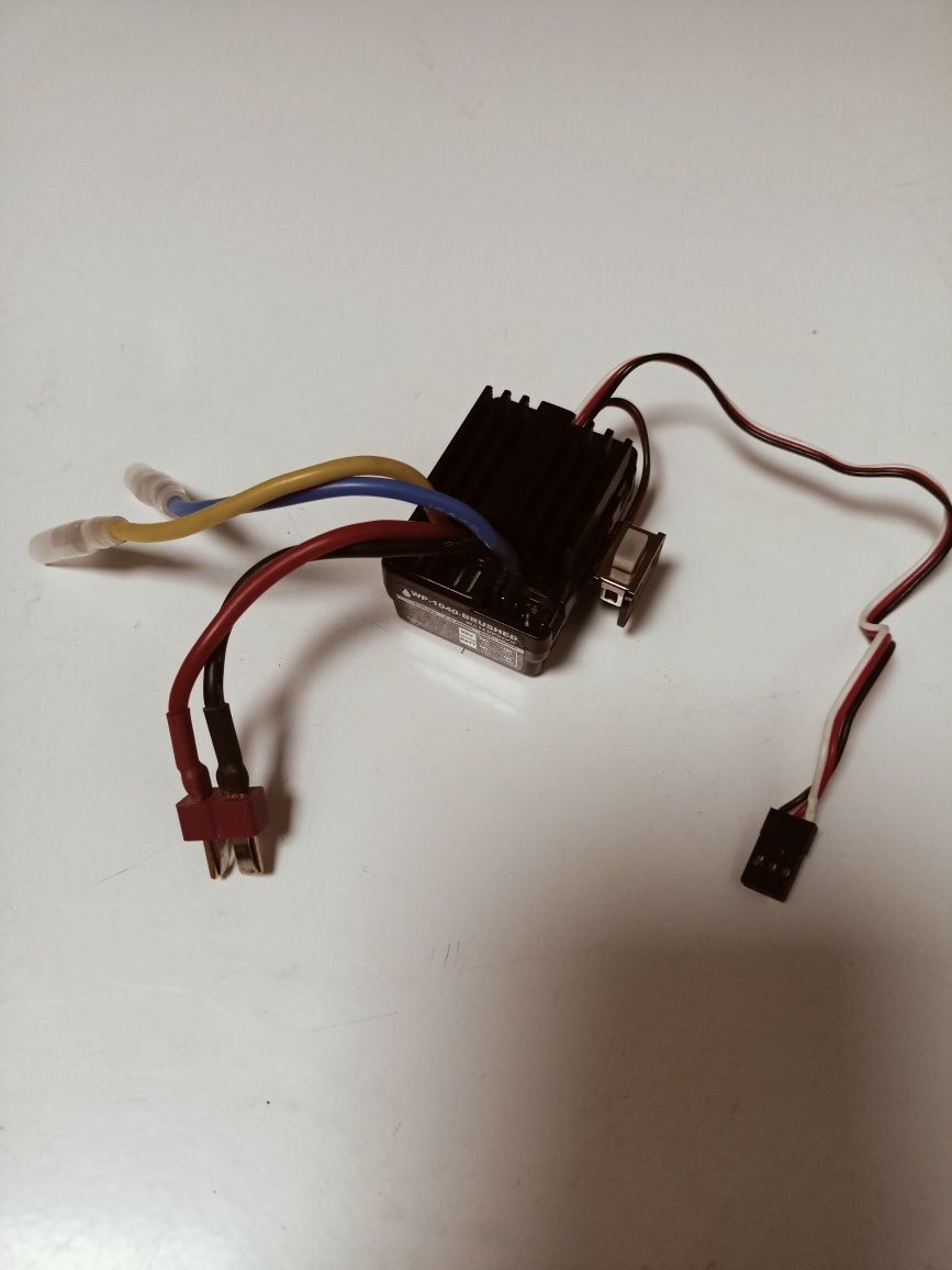 Regulator wp 1040 szczotkowych lipo wodoszczelny