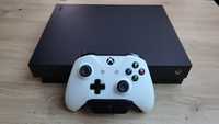 Microsoft Xbox One X 1TB + pad