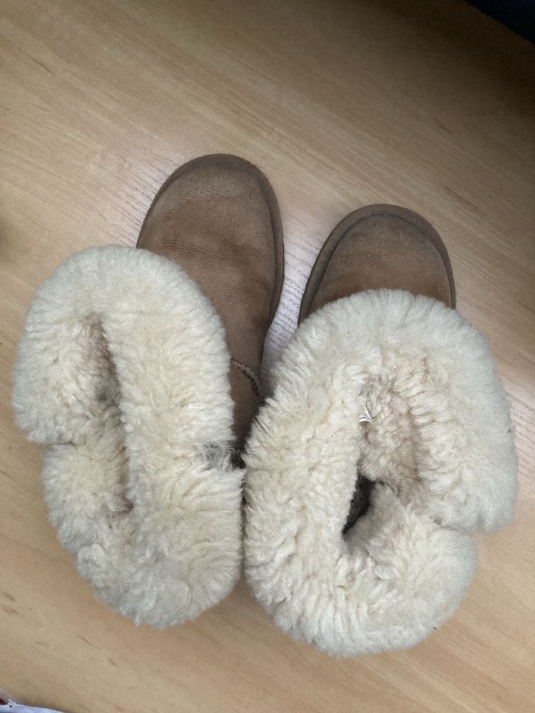 Buty UGG Australia rozmiar 36