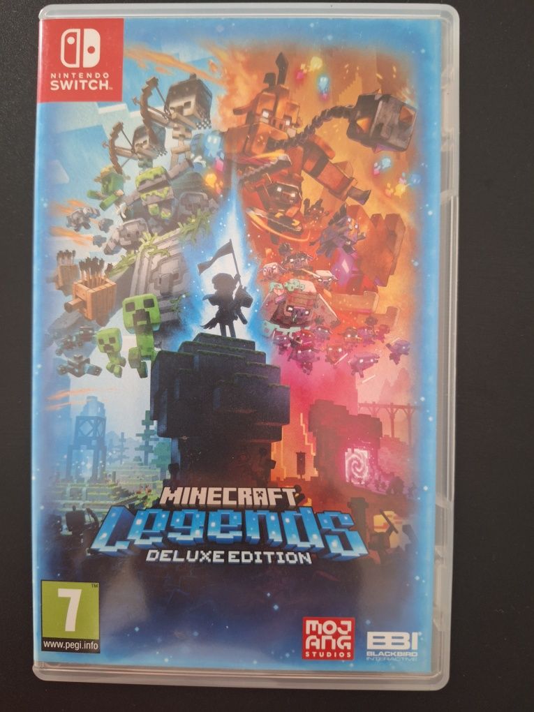 Minecraft Legends Deluxe Edition