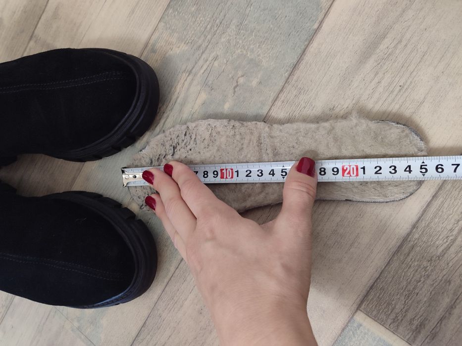 Зимові замшеві  черевики 39р. Жіночі шкіряні ботинки, замшеві чоботи