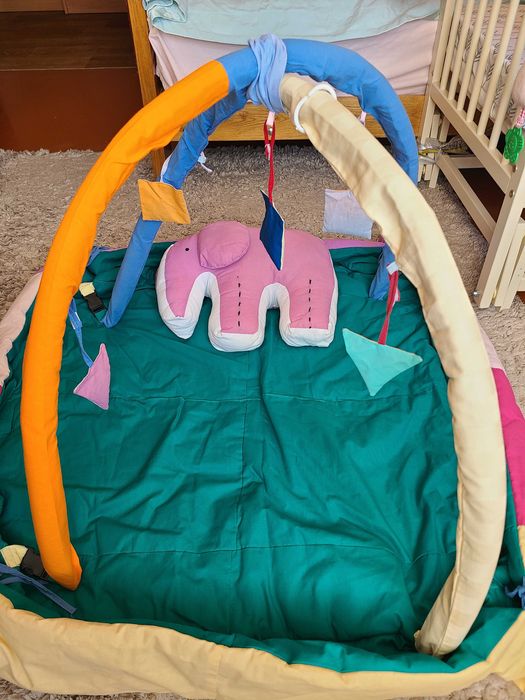 Дитячий килимок-манеж