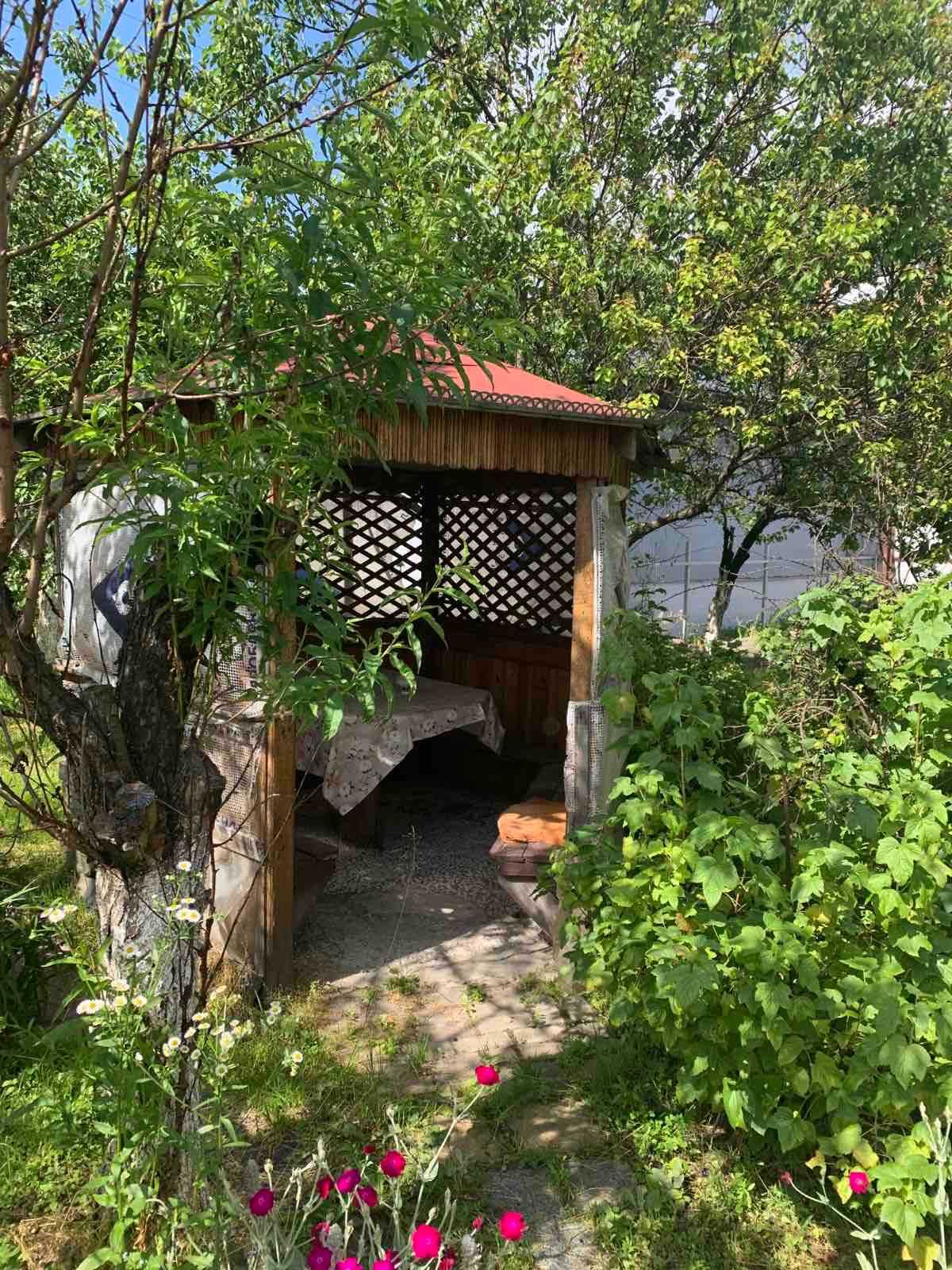 Продаю будинок із цегли (центр Черемушок)