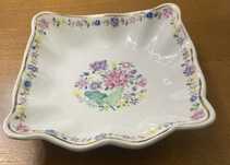 Bandeja em porcelana Chinesa pintada á mão
