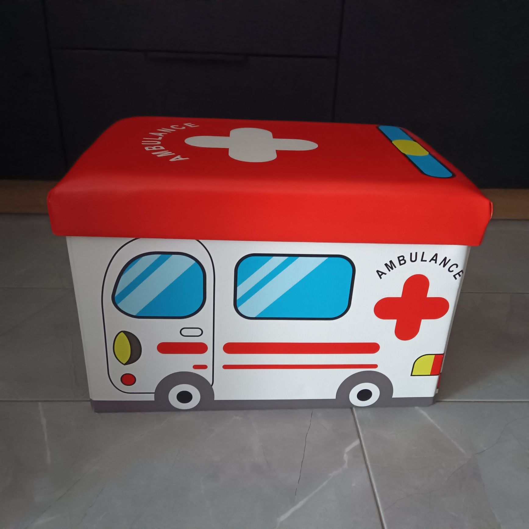 + Pojemnik na zabawki + pufa ze schowkiem Karetka Ambulans +