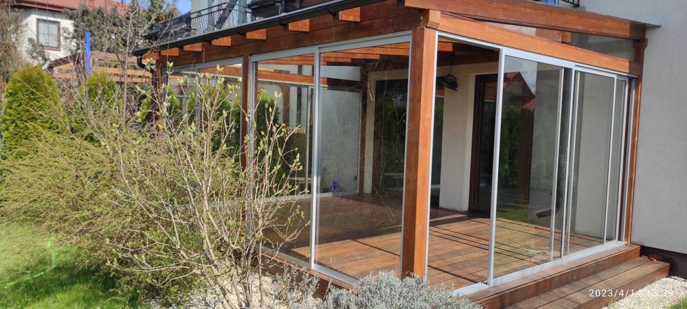 Zabudowa tarasu zadaszenie taras drewniany pergola