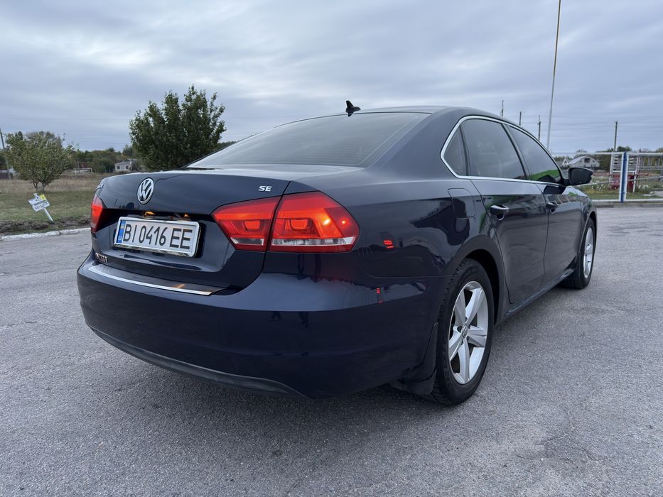 Volkswagen Passat Se 2013 Blue 2.5L