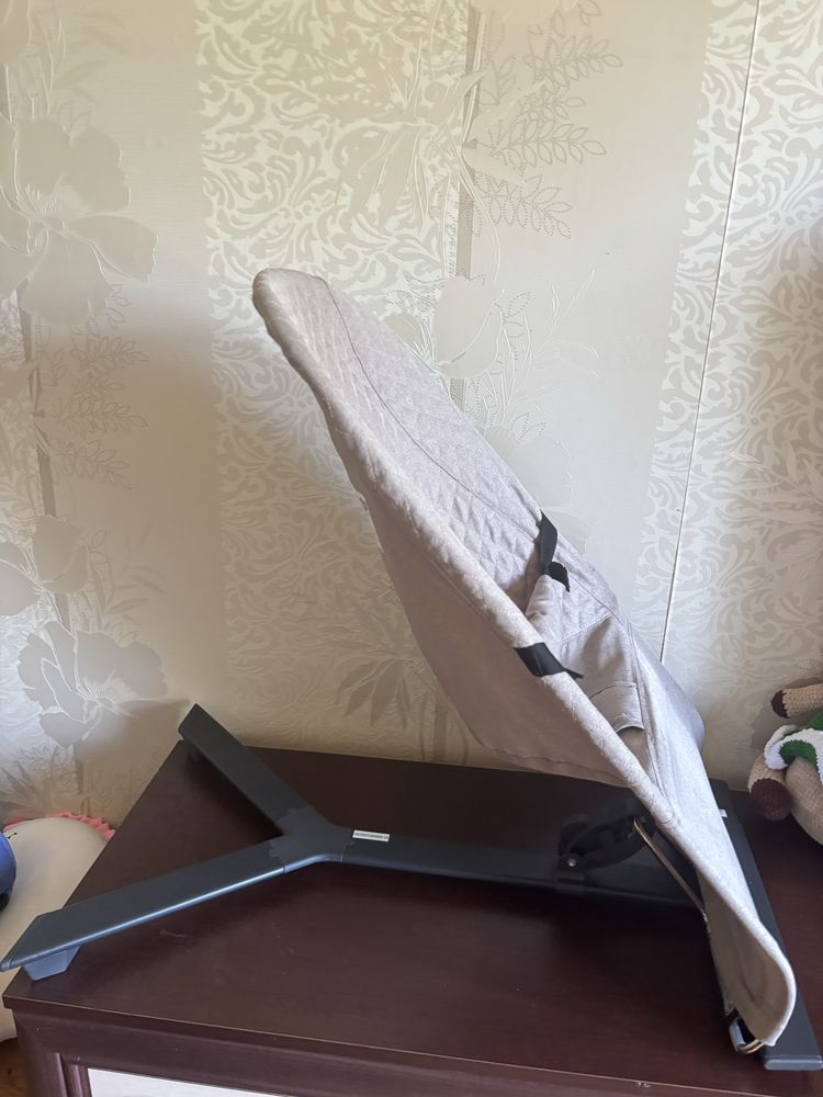 Кресло-качалка Kinderkraft Mimi Beige