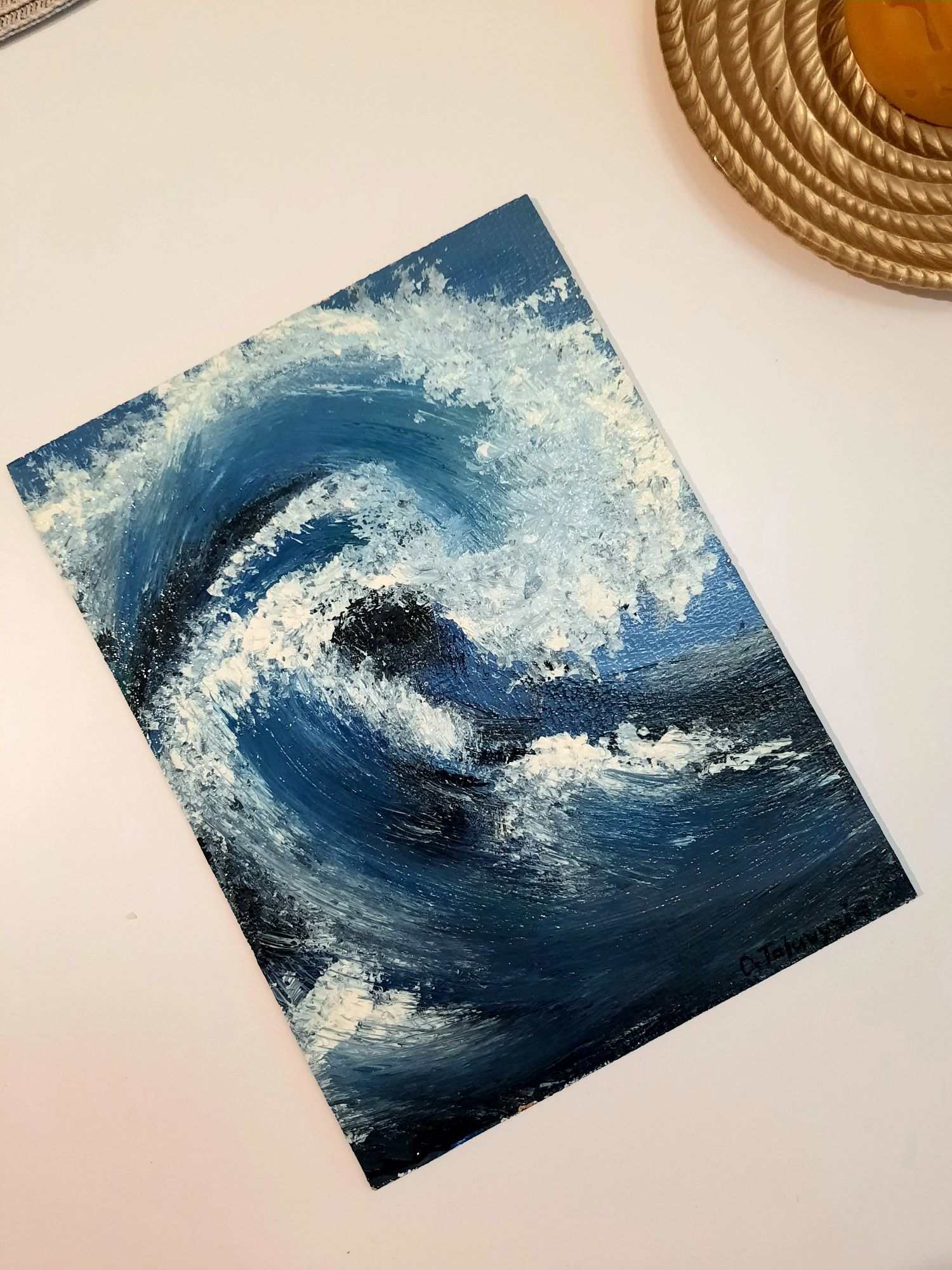 Картина "Хвиля" акрилом в білій рамці