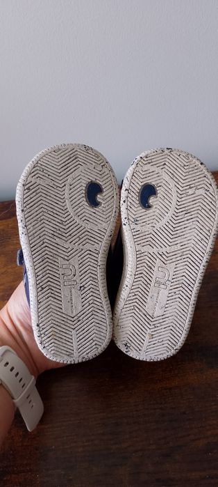 Buty adidasy chłopięce 20