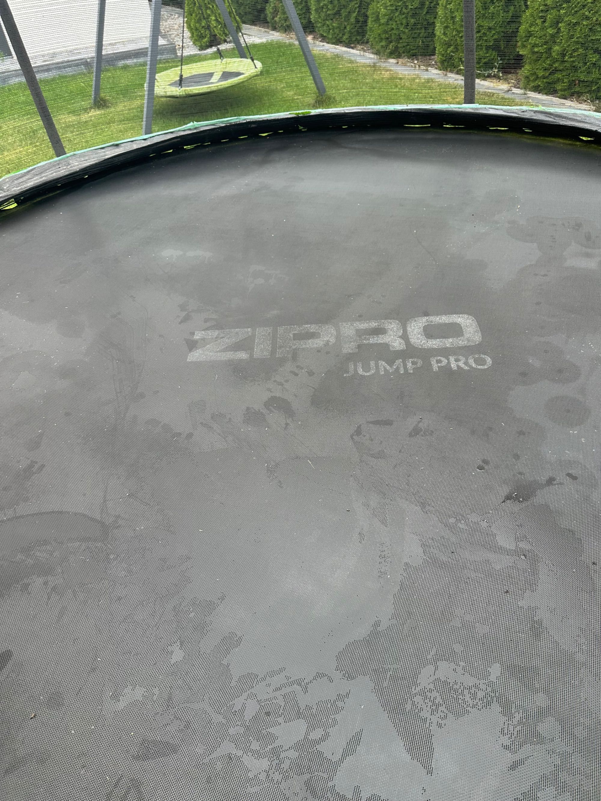 Trampolina zipro pro jump