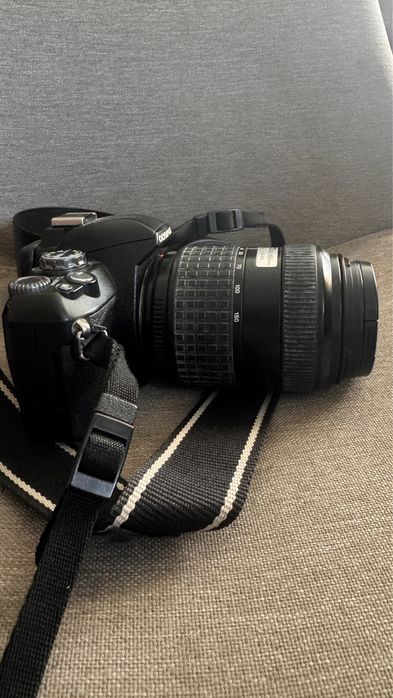 Фотоапарат Olimpus E410