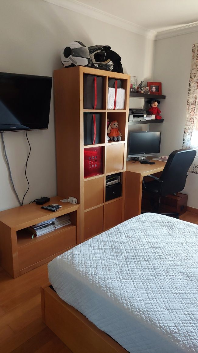 Mobila Quarto c/ arrumação e colchão ortopédico