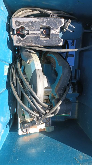 Serras elétricas em ótimo estado