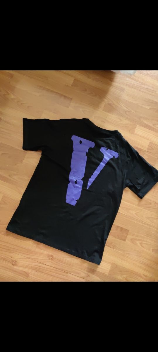 Бавовняна футболка vlone