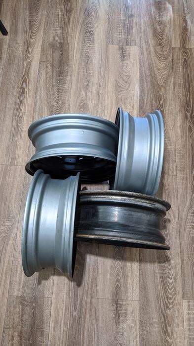 Диски R15 5,5j 4*100 ЦО 60.1 ET46