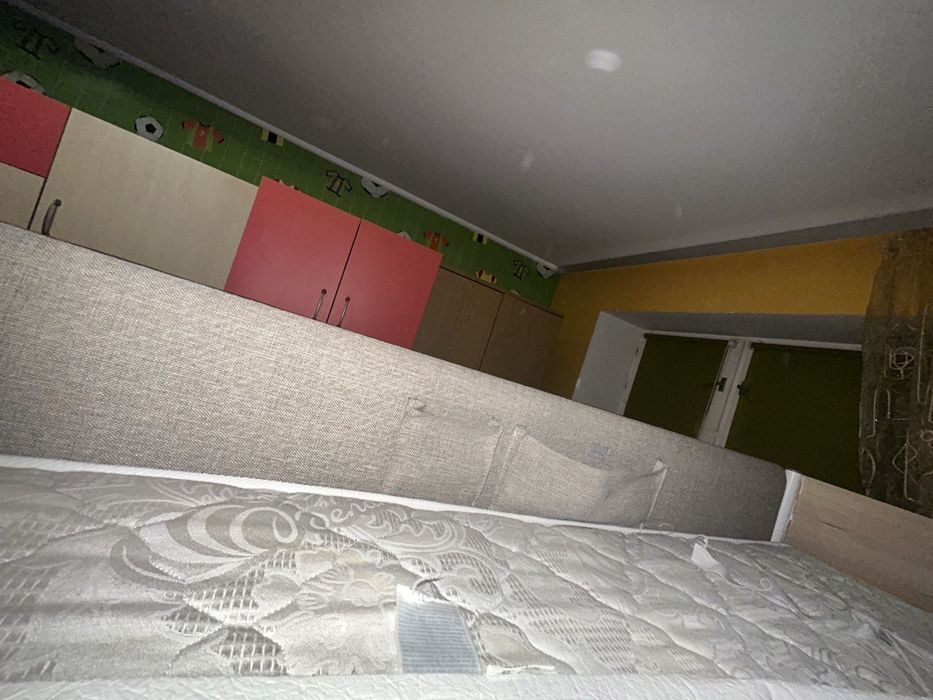 Продається двох'ярусне ліжко Б/В