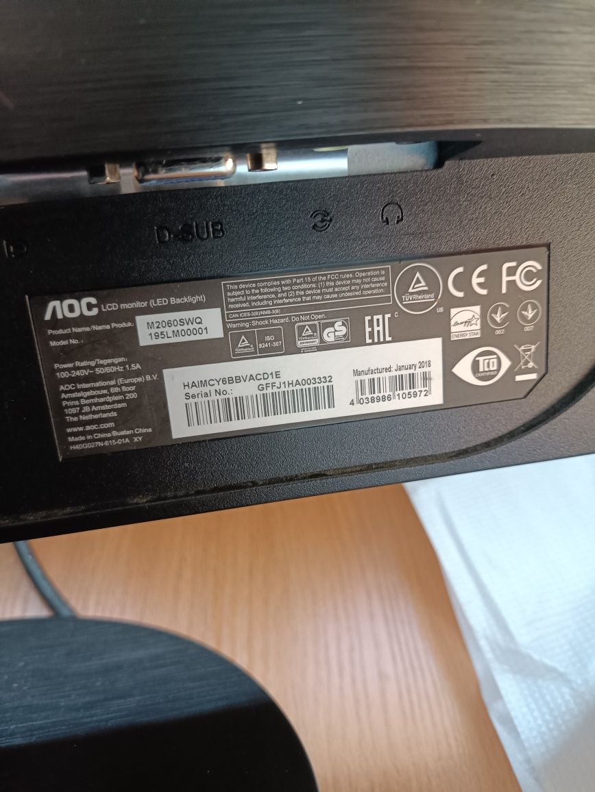 Monitor AOC 19,5 cala