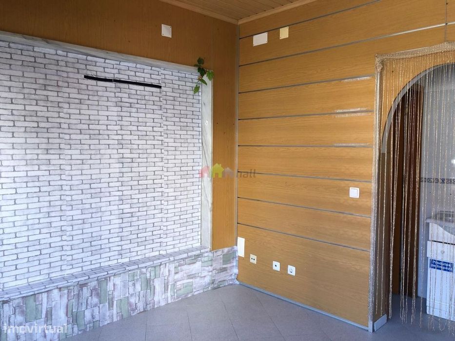 Arrendamento de loja para Comércio no Barreiro