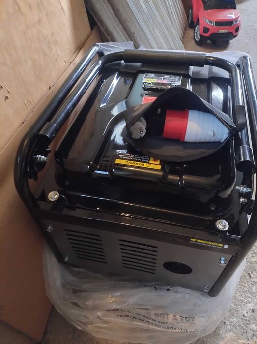 Agregat prądotwórczy gasoline LIPERODE LP76-80