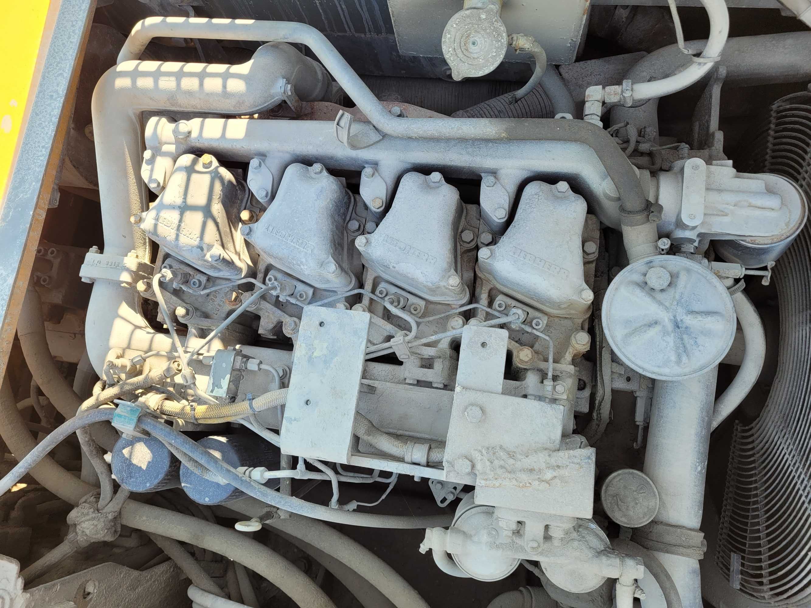 Silnik do koparki liebherr 924  112kw