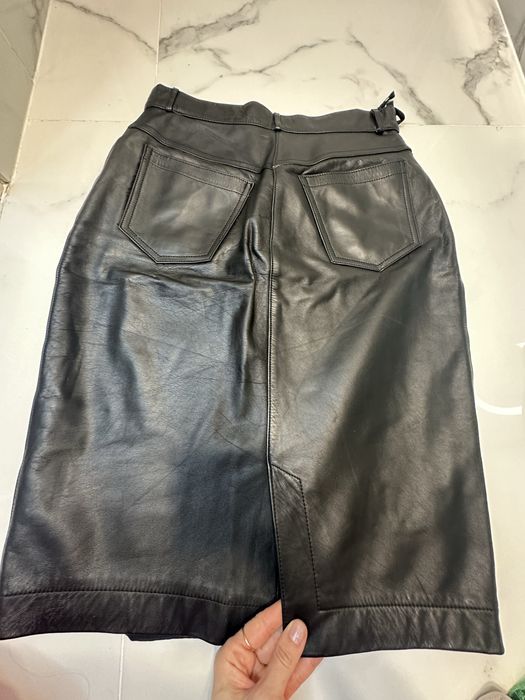 Шкіряна спідниця міді М-л натуральна шкіра