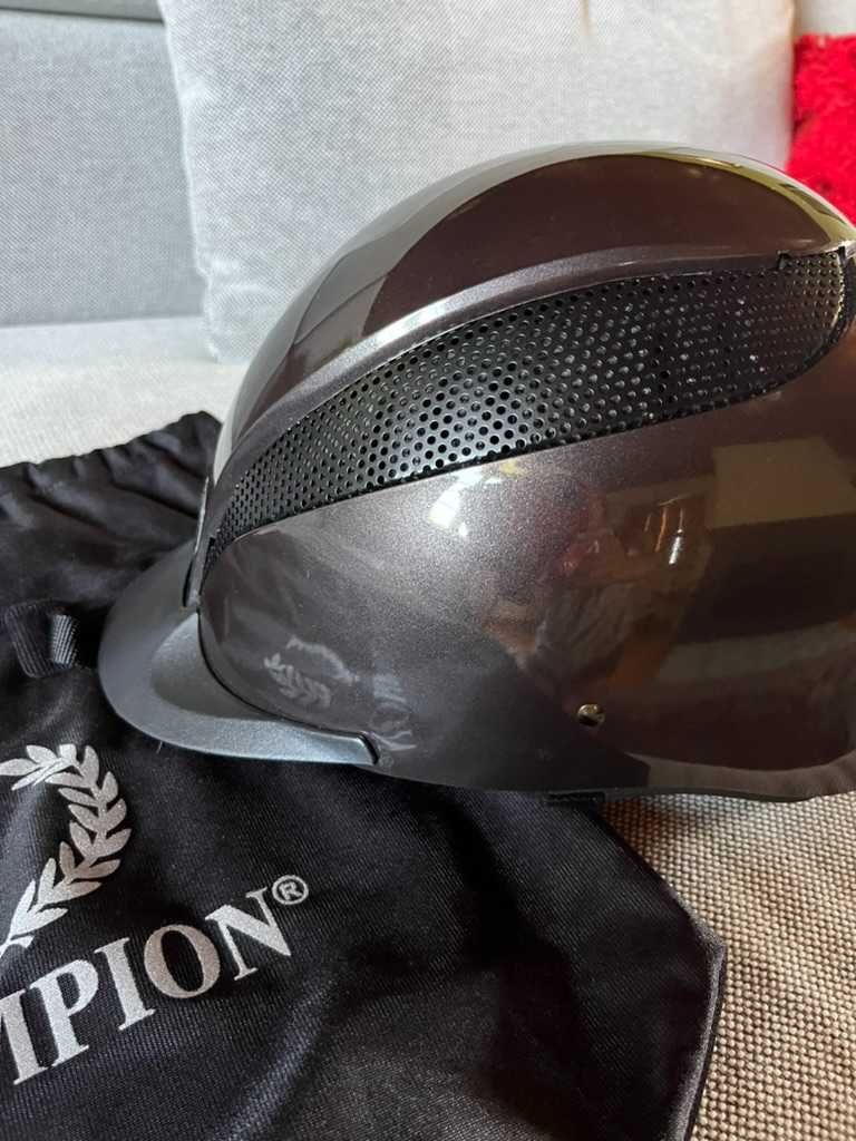 Horse riding helmet