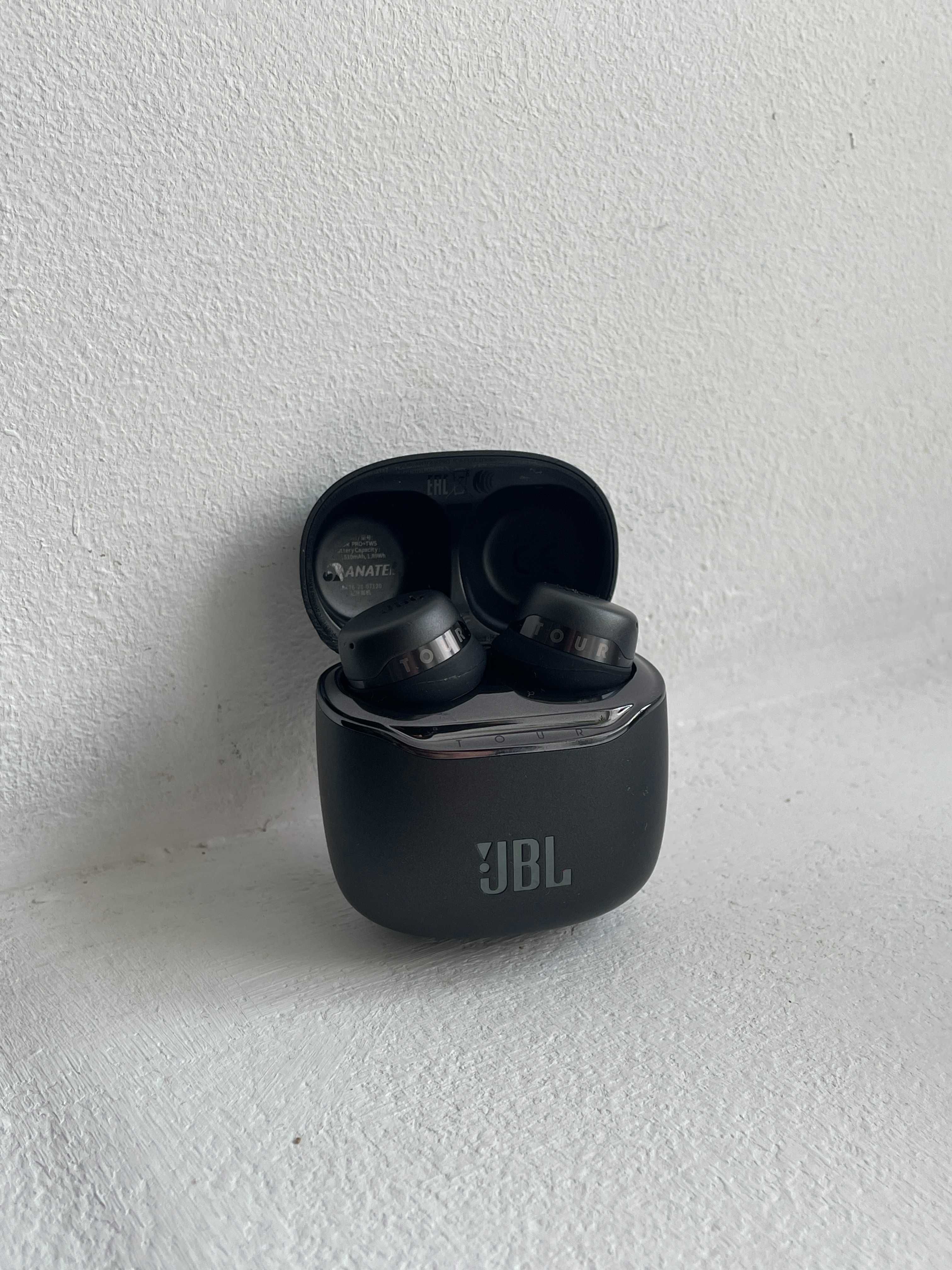 JBL Tour Pro+ TWS Słuchawki bezprzewodowe